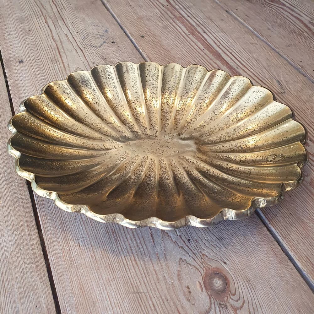 Oval Ribbed Brass Dish
